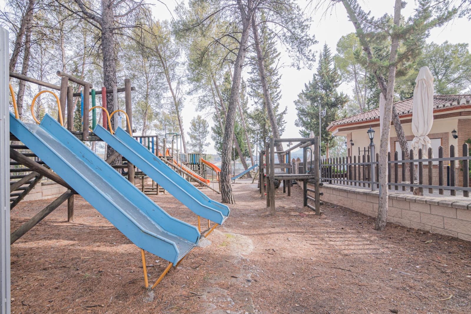 Azienda in vendita in Atarfe con garage - 975.000 € (Rif: 8860793)