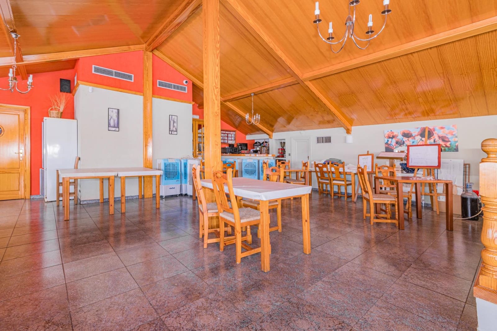 Bedrift til salgs i Atarfe med garasje - € 895 000 (Ref: 8860793)