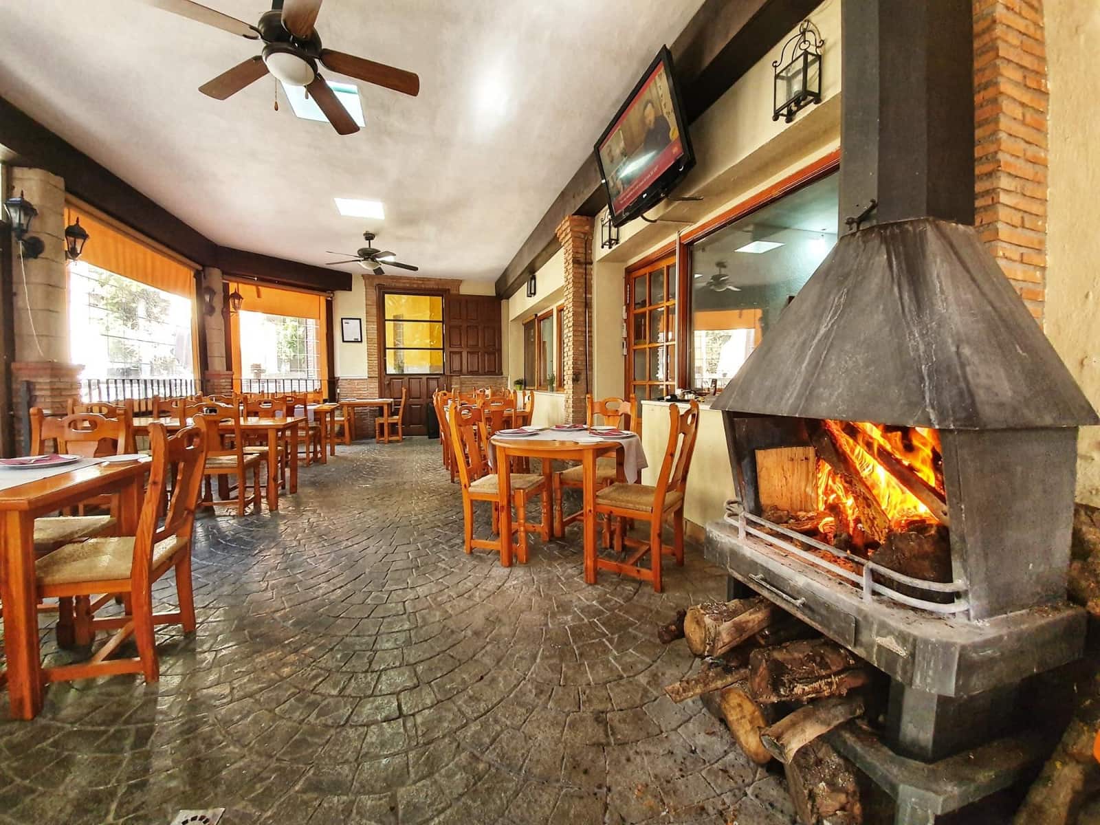 Bedrift til salgs i Atarfe med garasje - € 895 000 (Ref: 8860793)