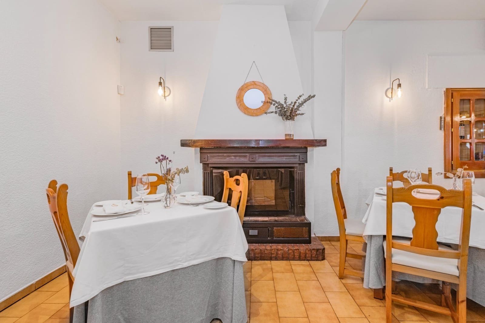 Bedrift til salgs i Atarfe med garasje - € 895 000 (Ref: 8860793)