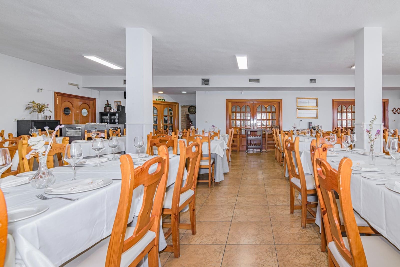 Bedrift til salgs i Atarfe med garasje - € 895 000 (Ref: 8860793)