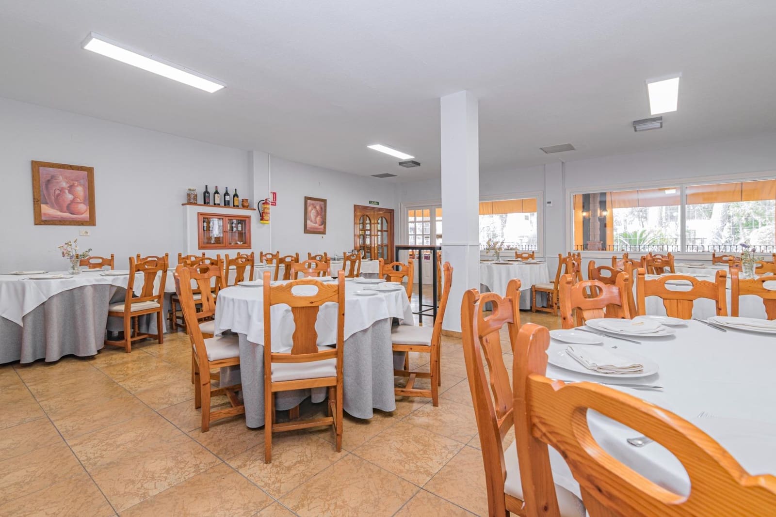 Bedrift til salgs i Atarfe med garasje - € 895 000 (Ref: 8860793)
