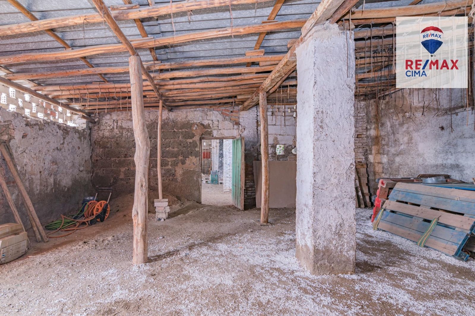 Dom na sprzedaż w Romilla - 59 900 € (Ref: 8865260)