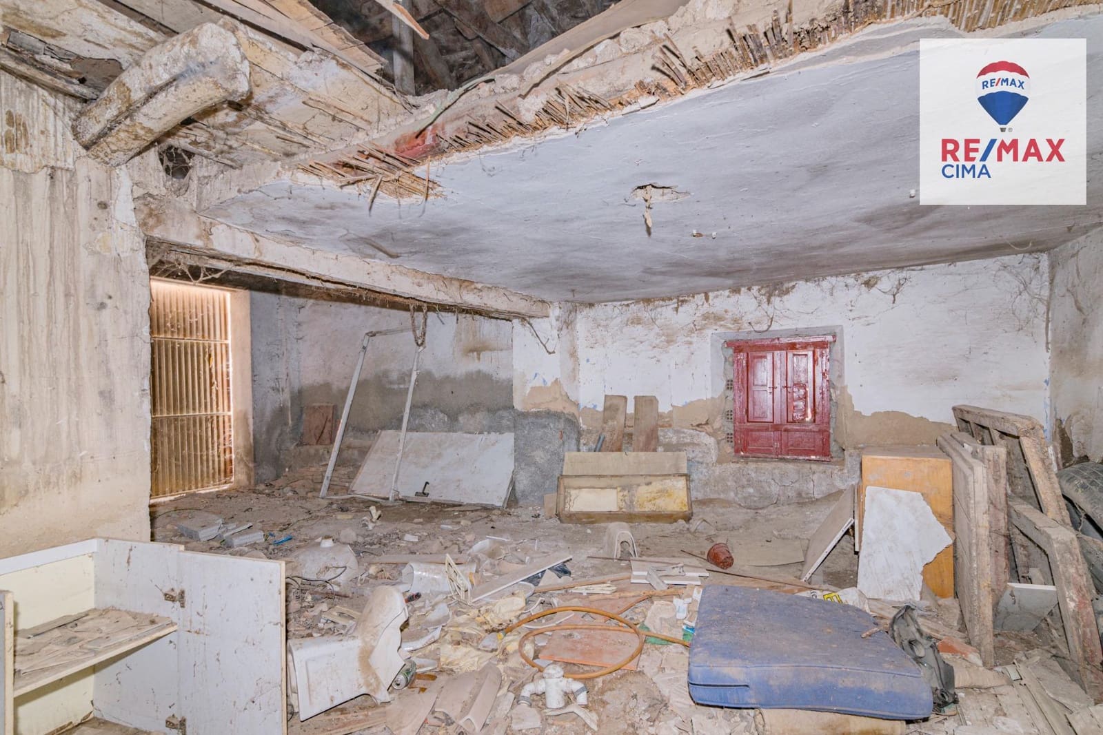 Dom na sprzedaż w Romilla - 59 900 € (Ref: 8865260)