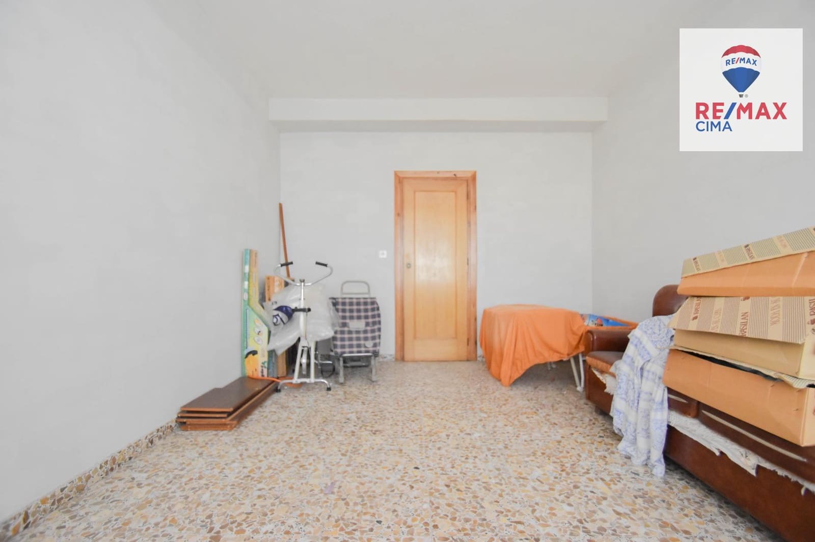 6 Zimmer Villa zu verkaufen in Cullar Vega mit Garage - 270.000 € (Ref: 8867342)