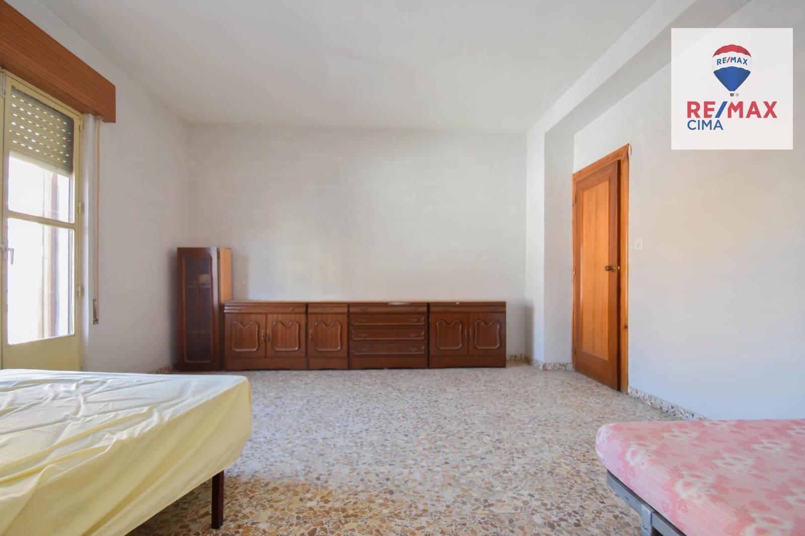 6 Zimmer Villa zu verkaufen in Cullar Vega mit Garage - 270.000 € (Ref: 8867342)