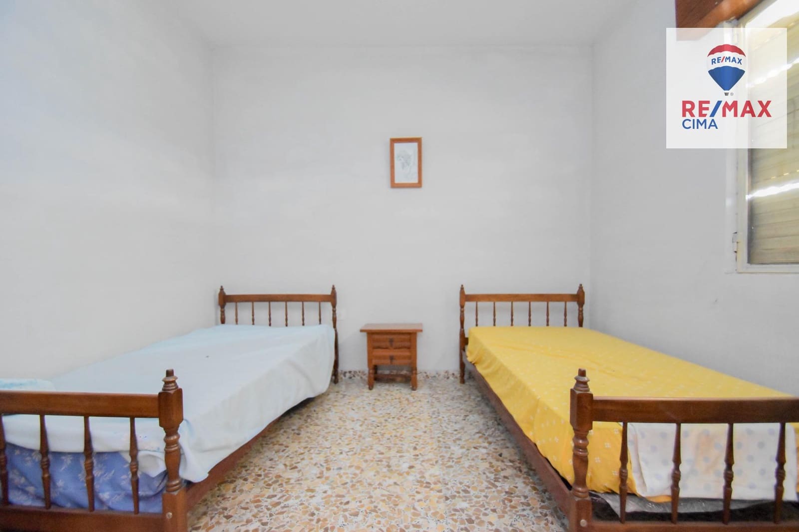 6 Zimmer Villa zu verkaufen in Cullar Vega mit Garage - 270.000 € (Ref: 8867342)