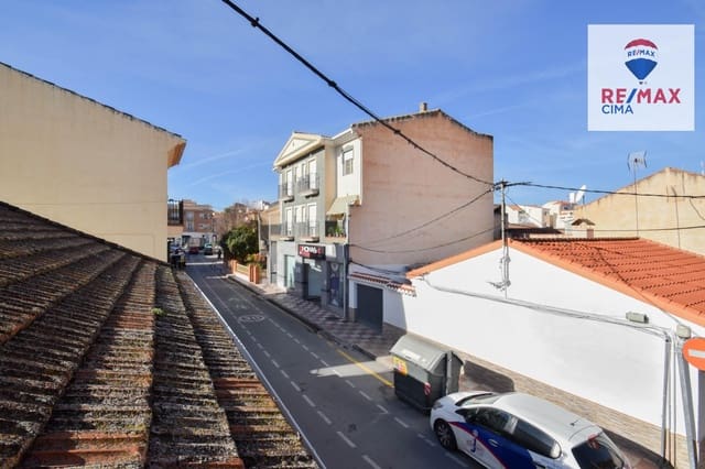 6 Zimmer Villa zu verkaufen in Cúllar Vega mit Garage - 270.000 € (Ref: 8867342)