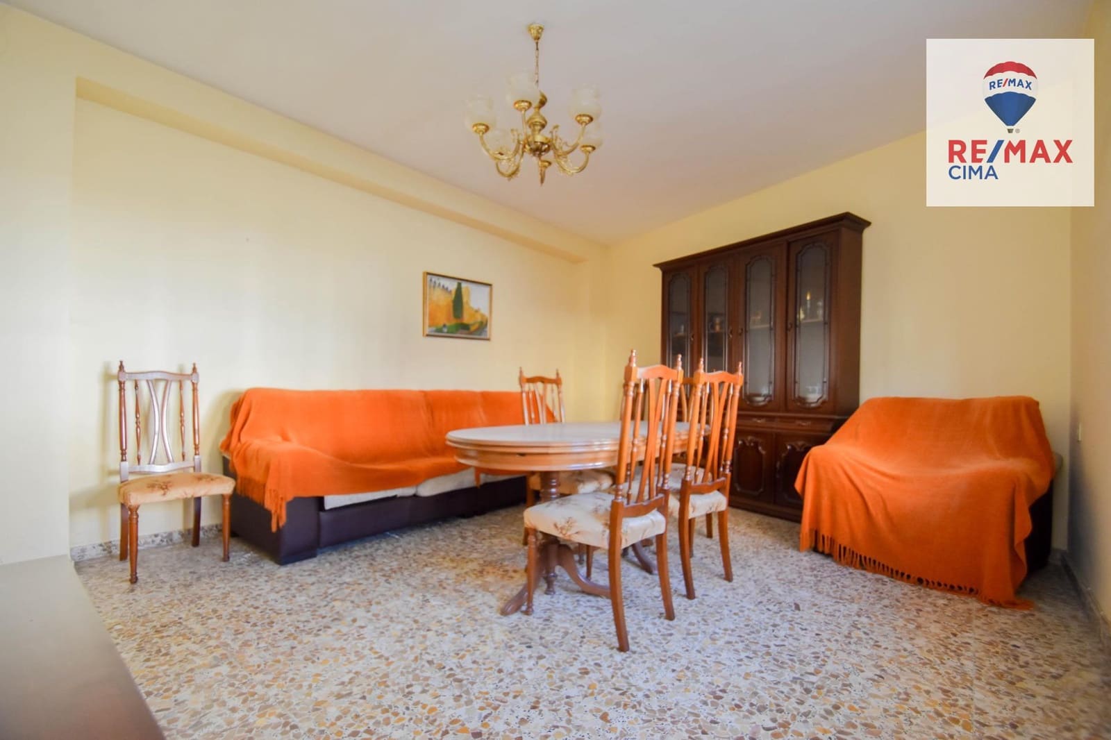 6 Zimmer Villa zu verkaufen in Cullar Vega mit Garage - 270.000 € (Ref: 8867342)