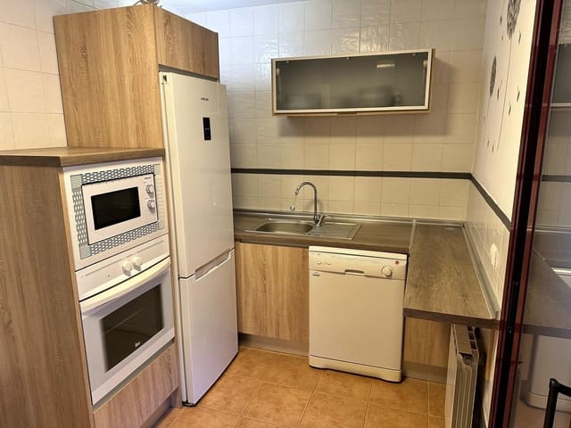 2 soveværelse Lejlighed til leje i Armilla med garage - € 970 (Ref: 8869598)