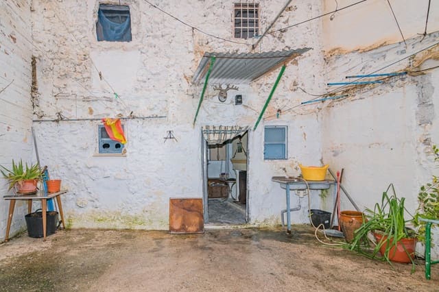 3 slaapkamer Huis te koop in Campillo de Arenas - € 29.900 (Ref: 8881572)