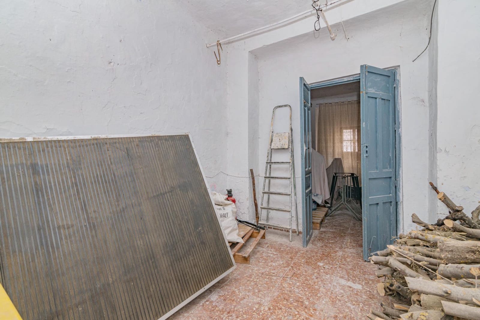 3 slaapkamer Huis te koop in Campillo de Arenas - € 29.900 (Ref: 8881572)
