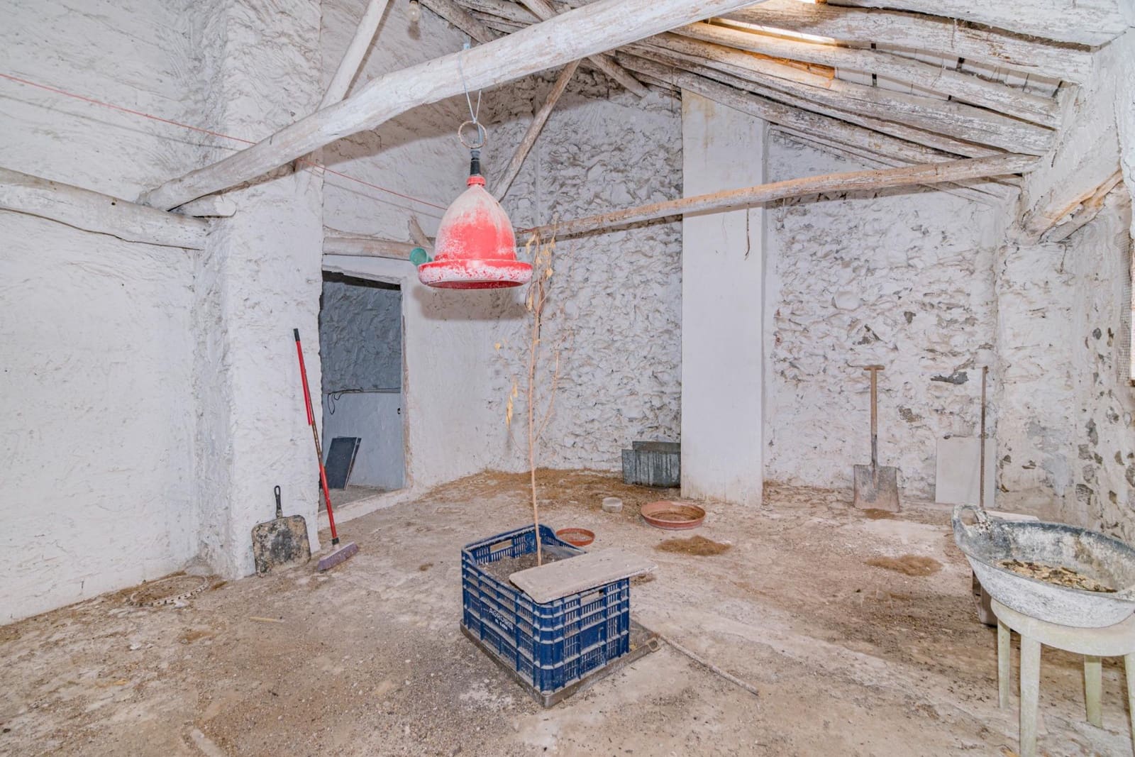 3 slaapkamer Huis te koop in Campillo de Arenas - € 29.900 (Ref: 8881572)