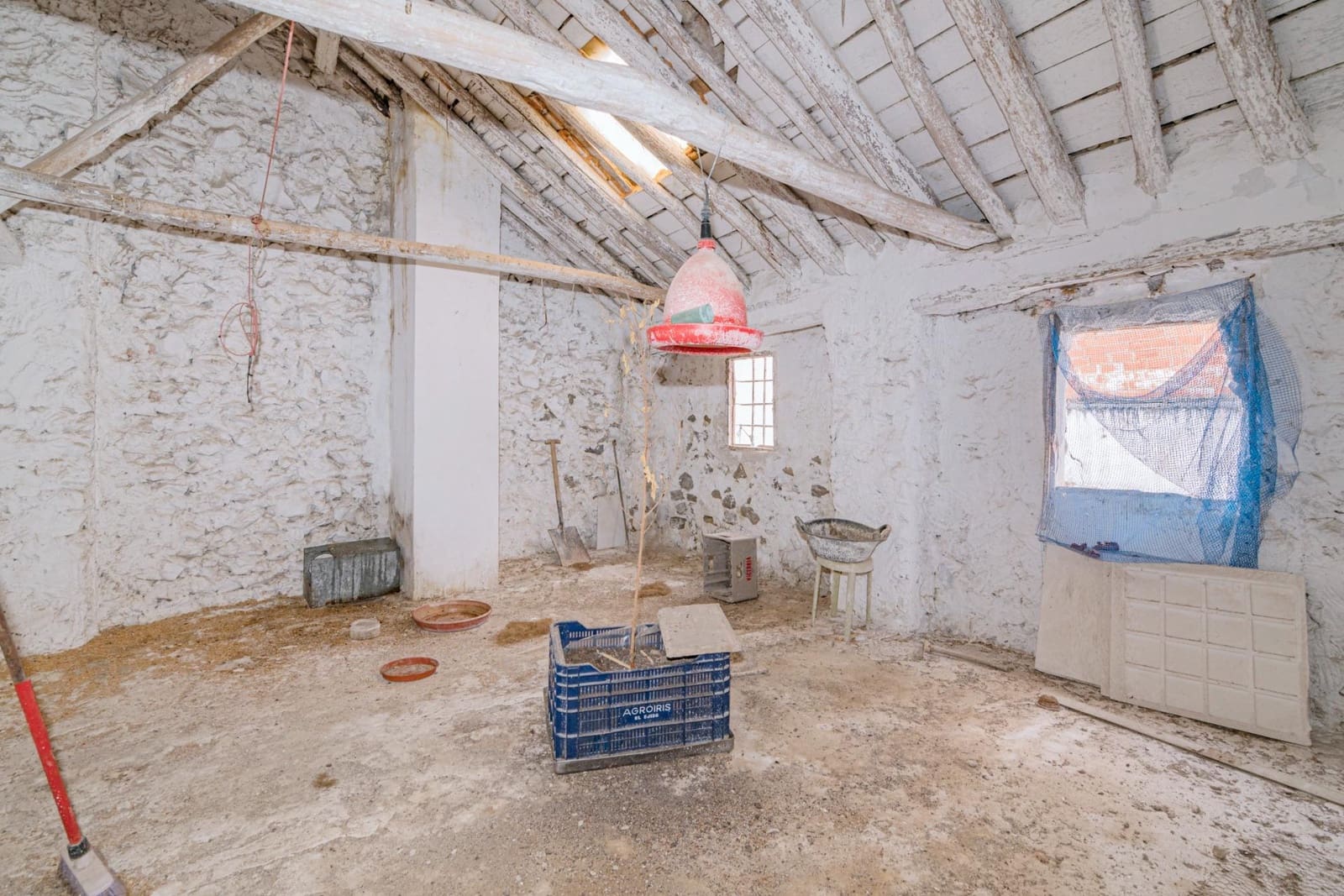 3 slaapkamer Huis te koop in Campillo de Arenas - € 29.900 (Ref: 8881572)
