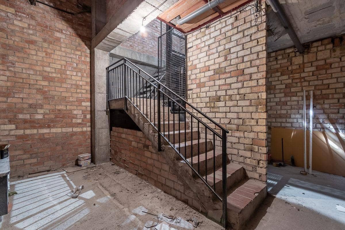 Gewerbe zu vermieten in Granada Stadt - 1.700 € (Ref: 8893078)