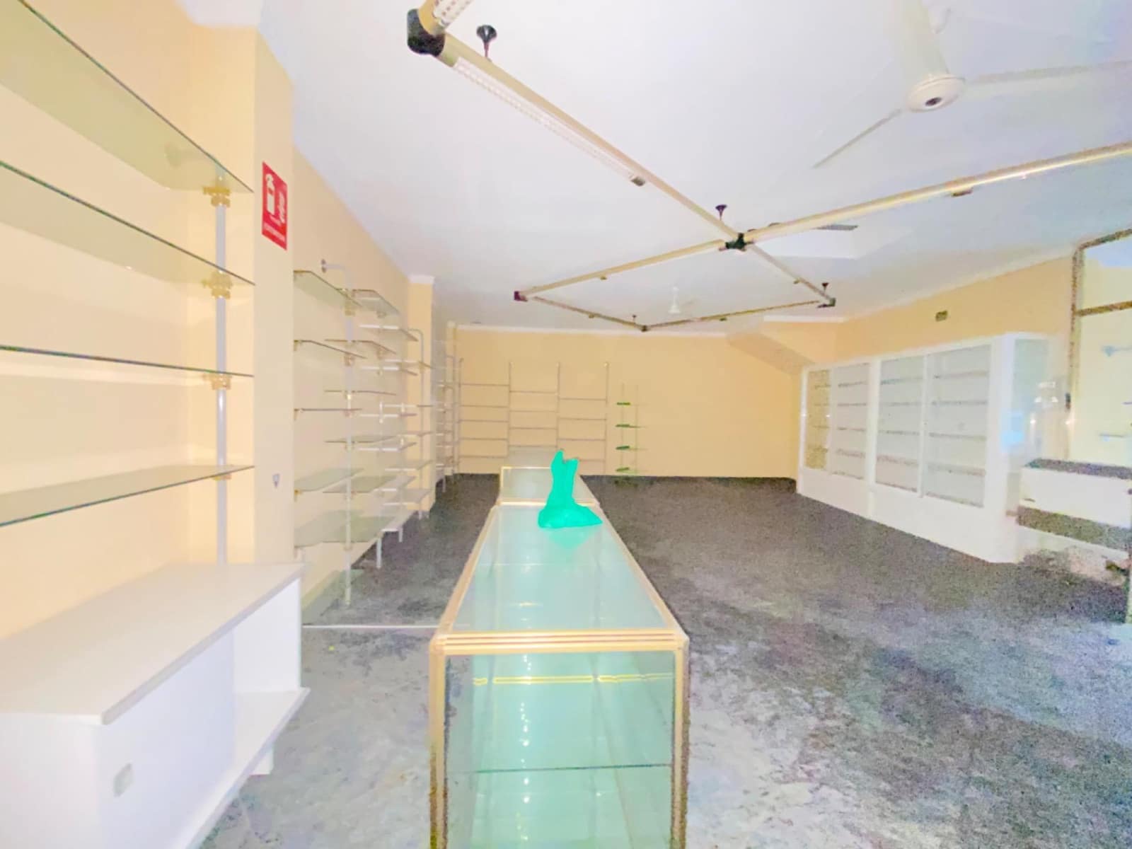 Commerciale da affittare in Atarfe - 350 € (Rif: 8893079)