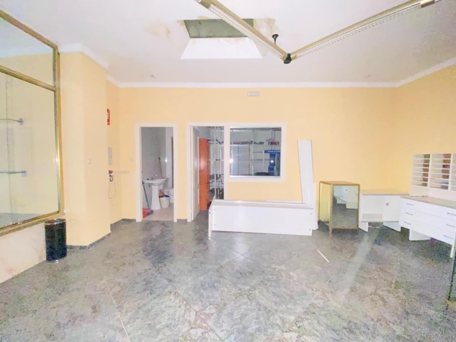 Commerciale da affittare in Atarfe - 350 € (Rif: 8893079)