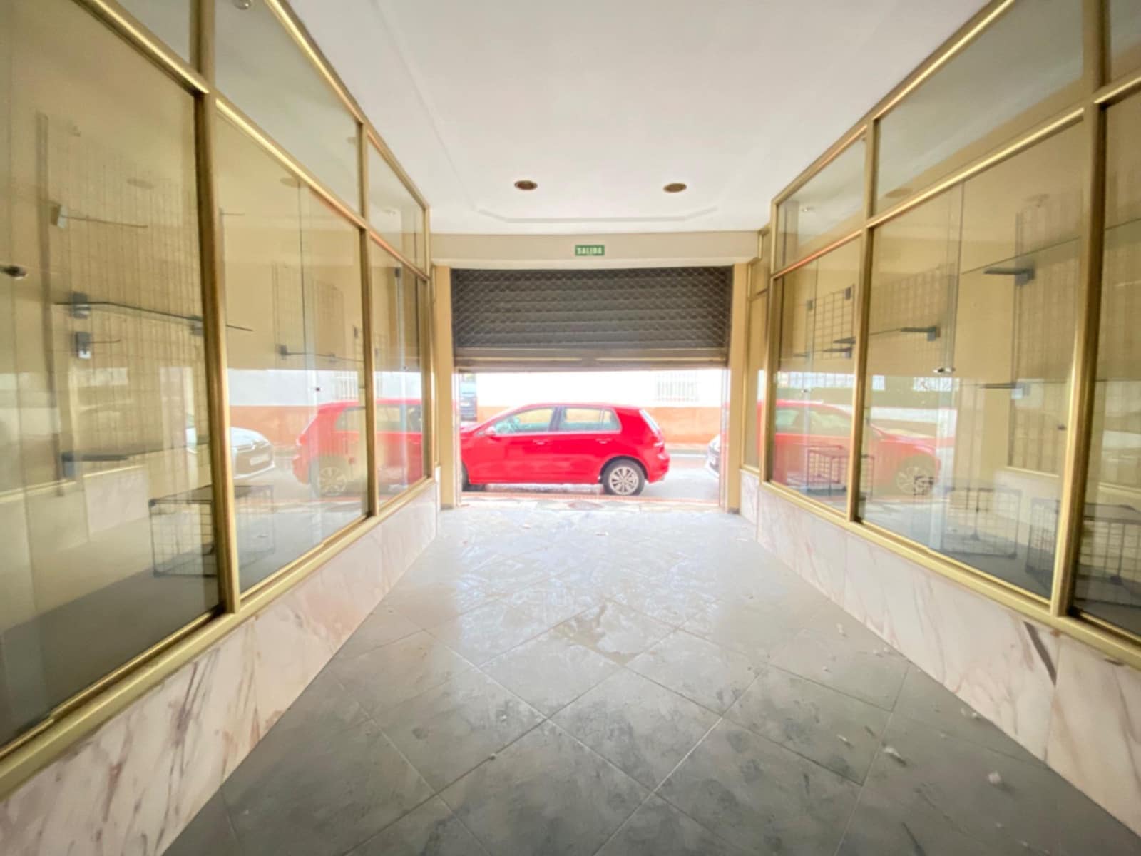 Commerciale da affittare in Atarfe - 350 € (Rif: 8893079)