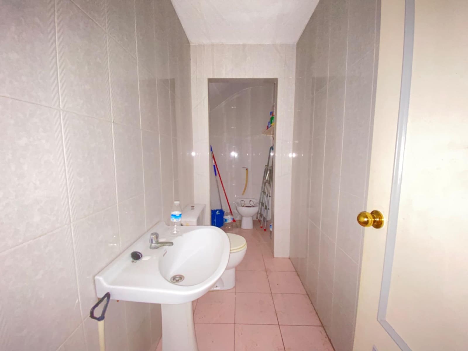 Commerciale da affittare in Atarfe - 350 € (Rif: 8893079)