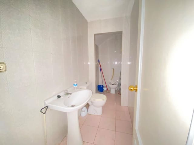 Gewerbe zu vermieten in Atarfe - 350 € (Ref: 8893079)