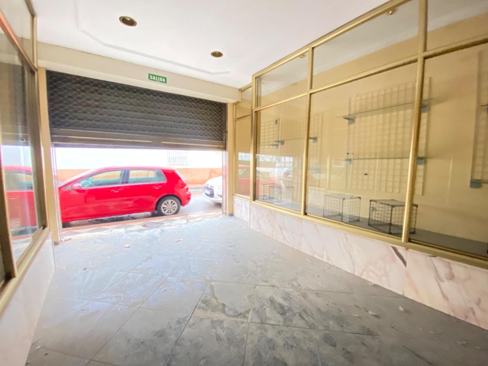 Commerciale da affittare in Atarfe - 350 € (Rif: 8893079)