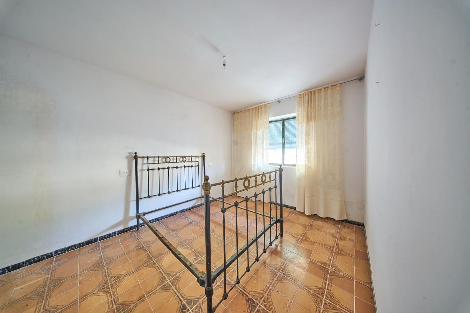 3 soverom Finca/Herregård til salgs i Las Vertientes med garasje - € 85 000 (Ref: 8893081)