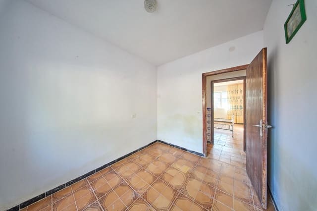 3 soverom Finca/Herregård til salgs i Las Vertientes, Cúllar med garasje - € 85 000 (Ref: 8893081)