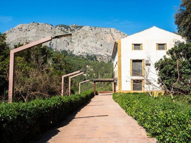 10 soveværelse Villa til salg i Castril med swimmingpool garage - € 8.500.000 (Ref: 8895019)