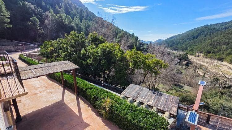 10 soveværelse Villa til salg i Castril med swimmingpool garage - € 8.500.000 (Ref: 8895019)