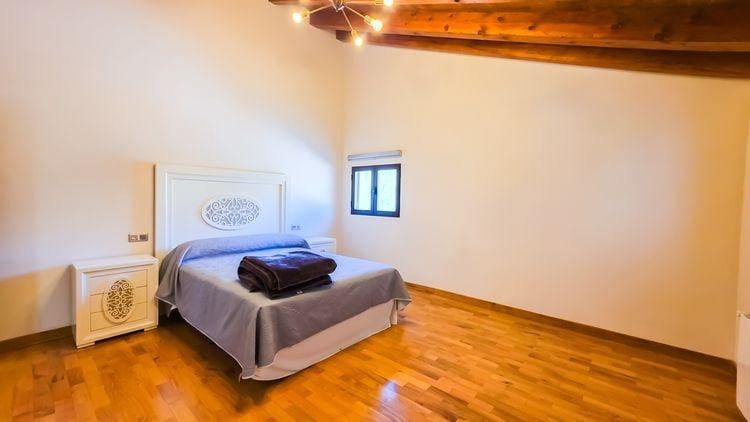 10 soveværelse Villa til salg i Castril med swimmingpool garage - € 8.500.000 (Ref: 8895019)