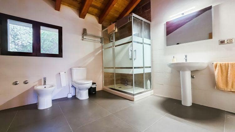 10 soveværelse Villa til salg i Castril med swimmingpool garage - € 8.500.000 (Ref: 8895019)