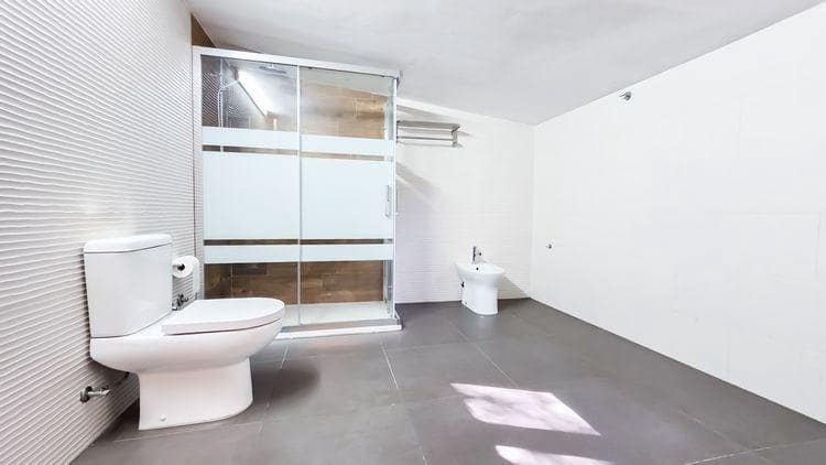 10 soveværelse Villa til salg i Castril med swimmingpool garage - € 8.500.000 (Ref: 8895019)