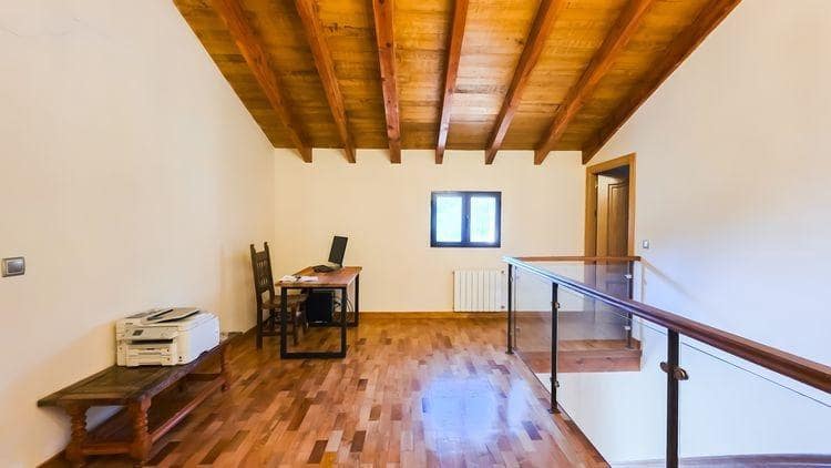 10 soveværelse Villa til salg i Castril med swimmingpool garage - € 8.500.000 (Ref: 8895019)