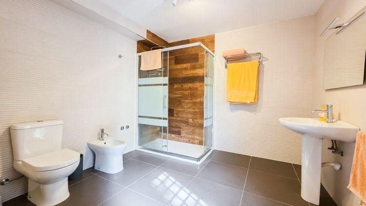 10 soveværelse Villa til salg i Castril med swimmingpool garage - € 8.500.000 (Ref: 8895019)