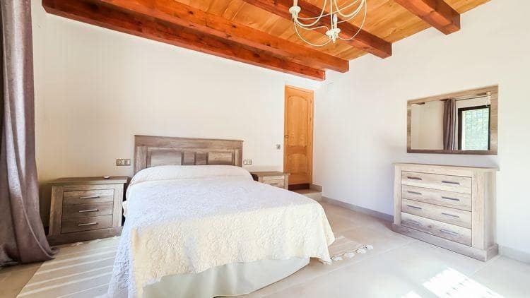 10 soveværelse Villa til salg i Castril med swimmingpool garage - € 8.500.000 (Ref: 8895019)