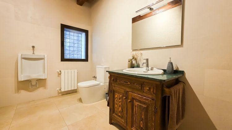 10 soveværelse Villa til salg i Castril med swimmingpool garage - € 8.500.000 (Ref: 8895019)