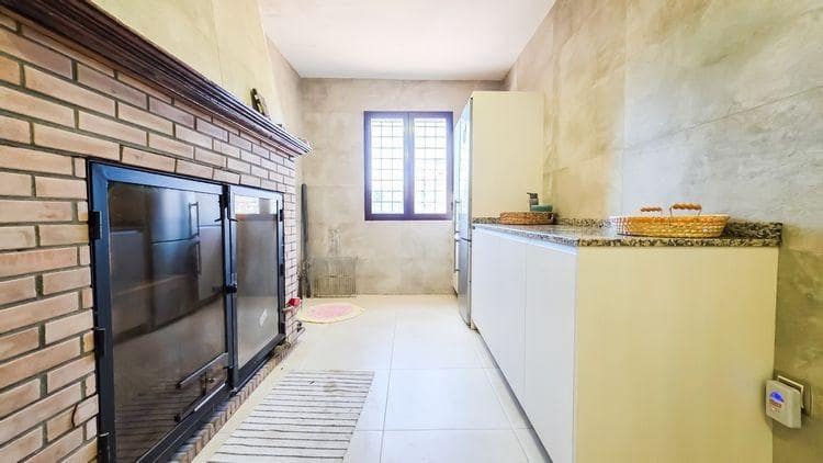 10 soveværelse Villa til salg i Castril med swimmingpool garage - € 8.500.000 (Ref: 8895019)