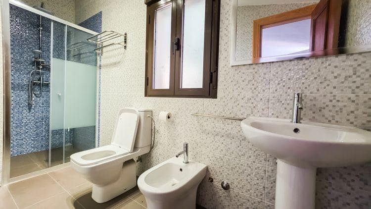 10 soveværelse Villa til salg i Castril med swimmingpool garage - € 8.500.000 (Ref: 8895019)