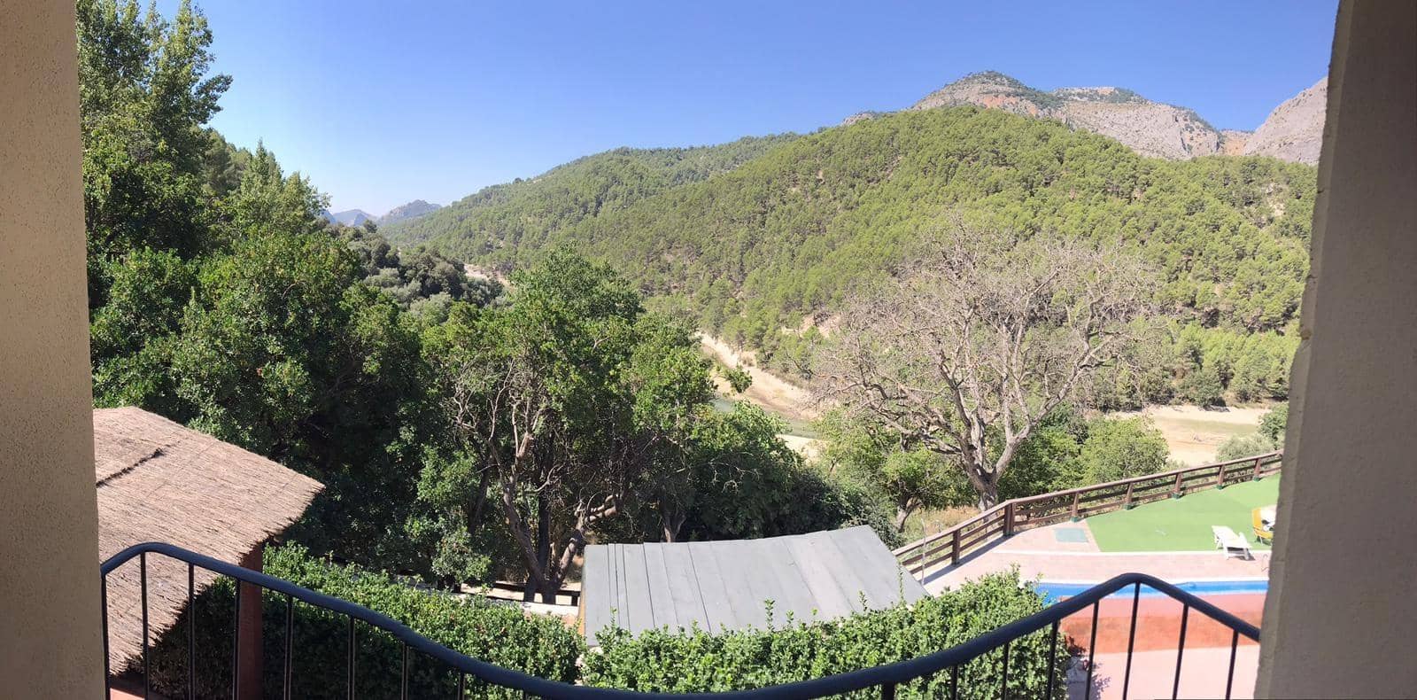 10 soveværelse Villa til salg i Castril med swimmingpool garage - € 8.500.000 (Ref: 8895019)