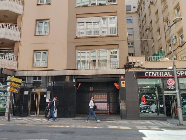 Garage in vendita in Centro, Granada città - 51.500 € (Rif: 8929975)