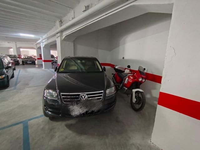 Garage in vendita in Centro, Granada città - 51.500 € (Rif: 8929975)