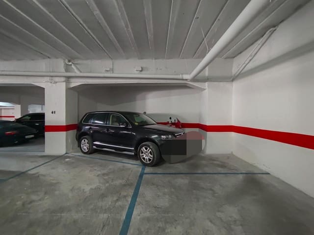 Garage in vendita in Centro, Granada città - 51.500 € (Rif: 8929975)