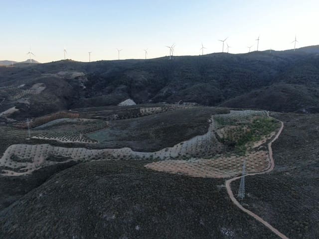 Rakentamaton maa myytävänä paikassa Albuñuelas - 105 000 € (Ref: 8943889)