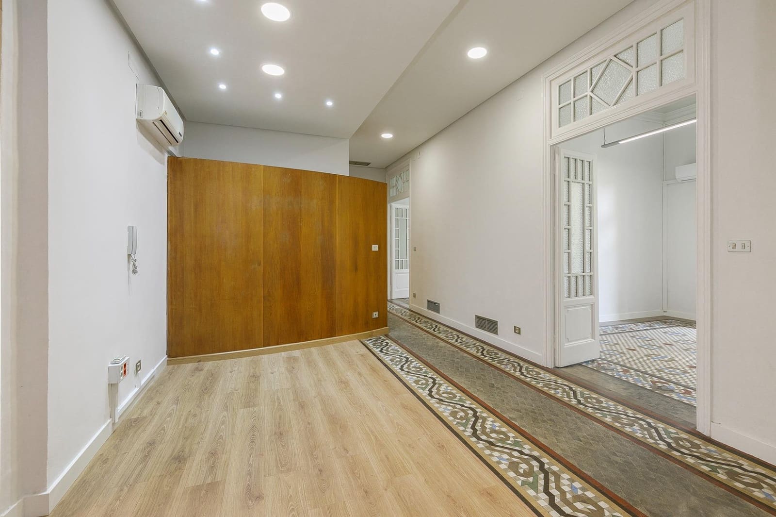 7 sovrum Kontor till salu i Granada stad - 800 000 € (Ref: 8948667)