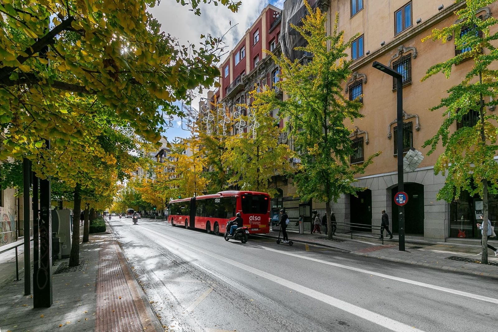 7 sovrum Kontor till salu i Granada stad - 800 000 € (Ref: 8948667)