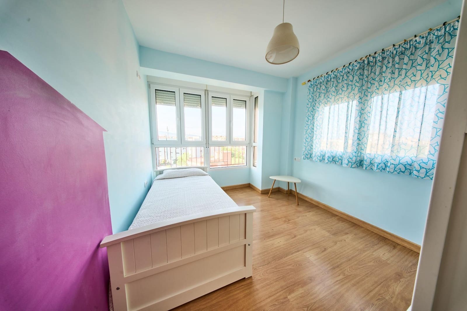 3 Zimmer Wohnung zu vermieten in Granada Stadt - 950 € (Ref: 8968577)