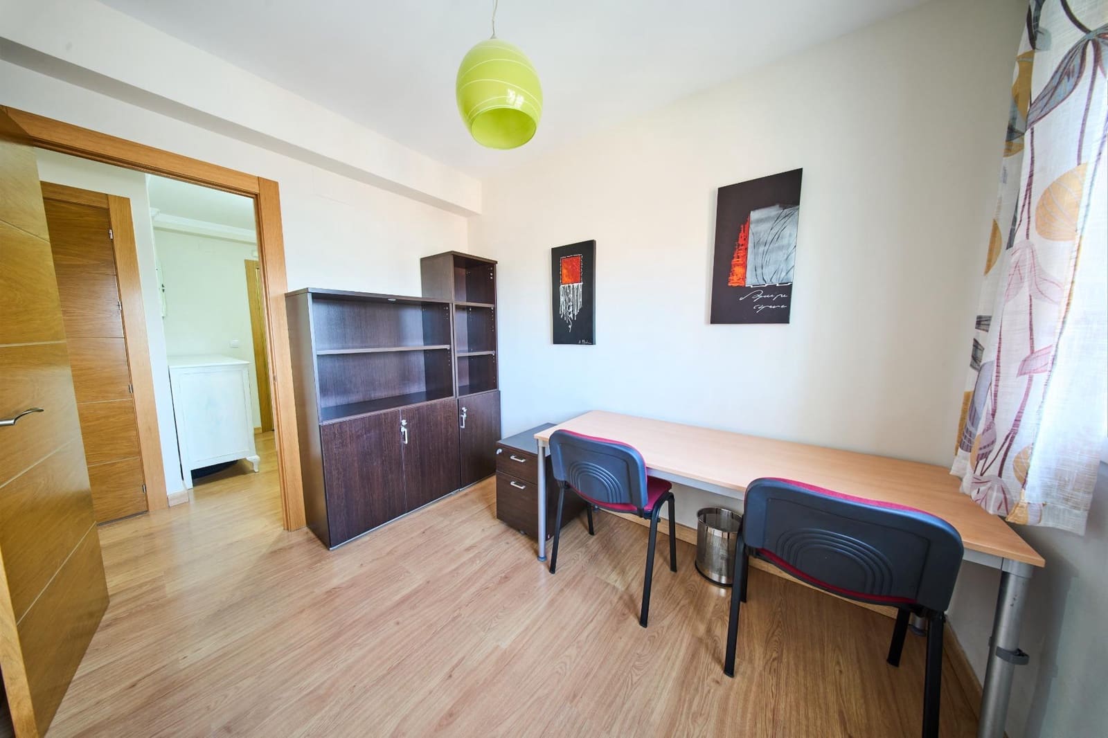 3 Zimmer Wohnung zu vermieten in Granada Stadt - 950 € (Ref: 8968577)