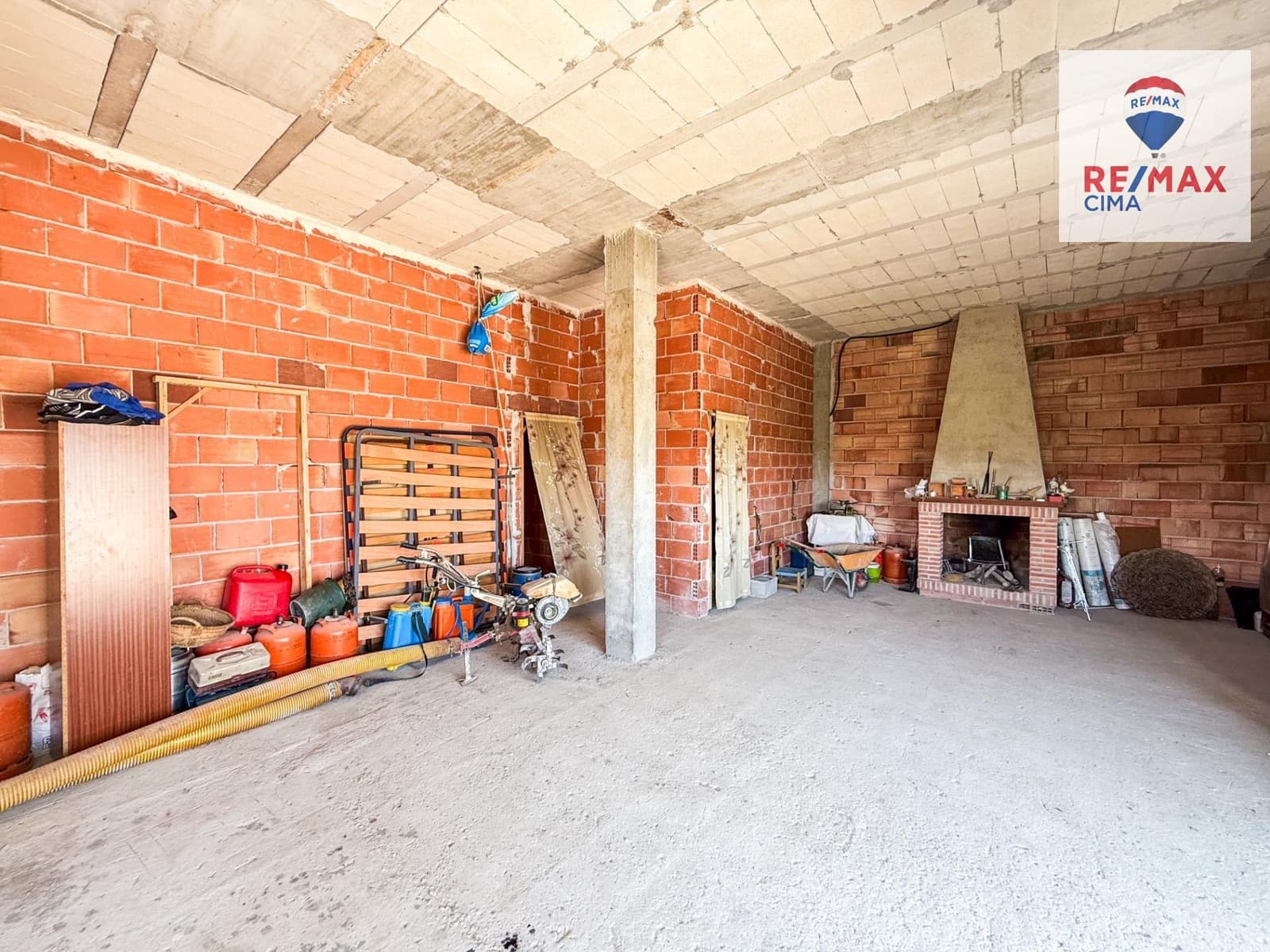 Grunde uden byggetilladelser til salg i Castillejar - € 80.000 (Ref: 8970580)