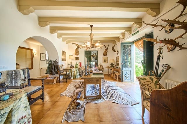 14 soverom Finca/Herregård til salgs i Puebla de Don Fadrique med svømmebasseng - € 7 200 000 (Ref: 8986198)