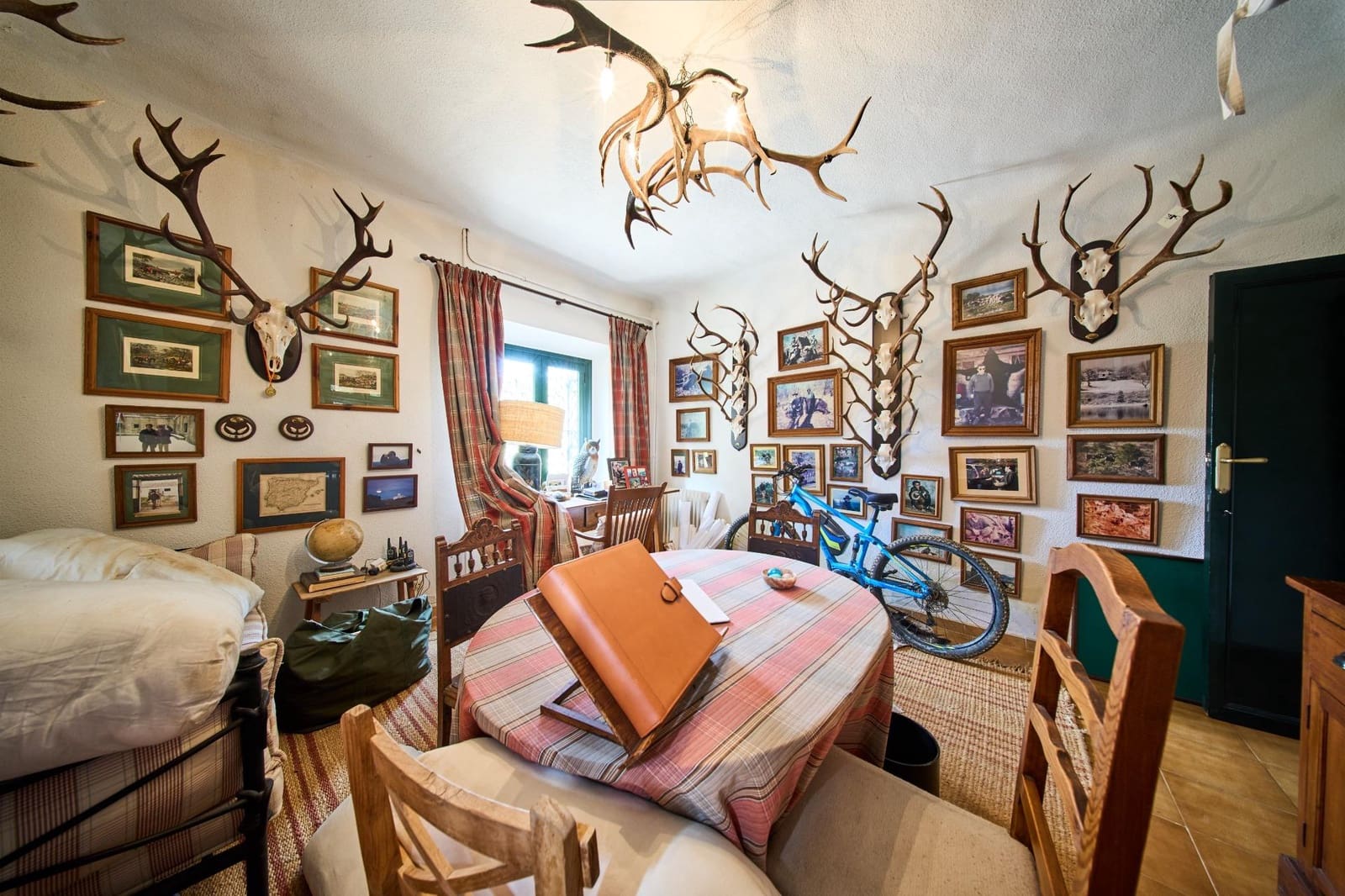 14 soverom Finca/Herregård til salgs i Puebla de Don Fadrique med svømmebasseng - € 7 200 000 (Ref: 8986198)